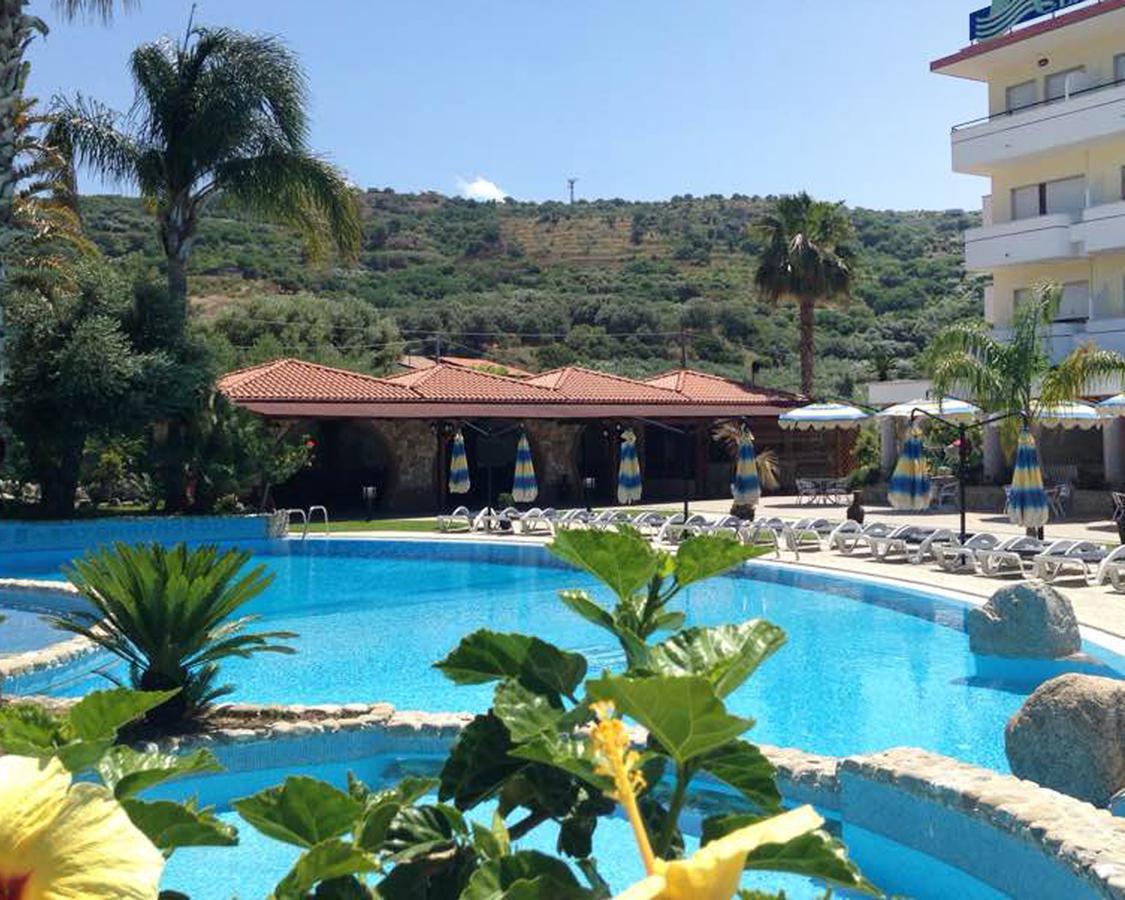 Cliffs Hotel Joppolo Exterior foto